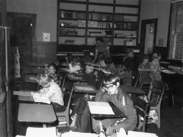 Students at the Crescent City Adventist School in 1985